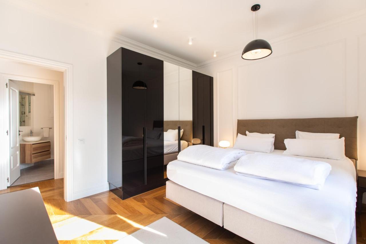 Majestic 4Br/4Bath Apartment In Sagrada Familia Area Barcelona Exterior foto