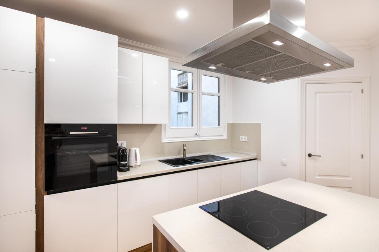Majestic 4Br/4Bath Apartment In Sagrada Familia Area Barcelona Exterior foto